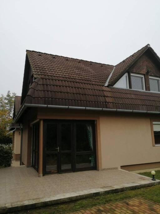 Siofoki Nyaralohaz Villa Ngoại thất bức ảnh